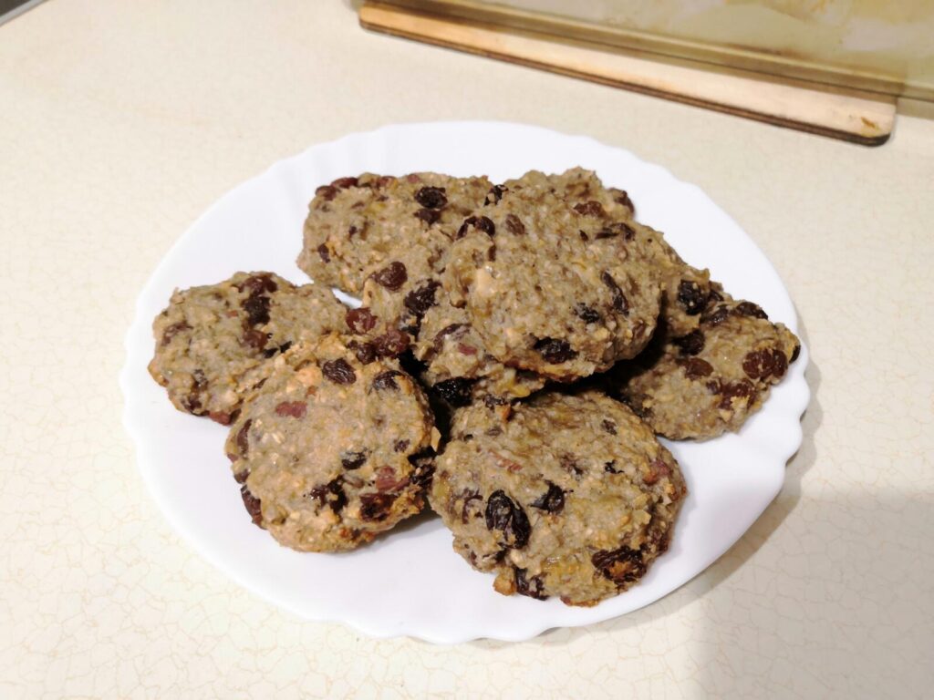 Овсяное ПП печенье с орехами и бананом