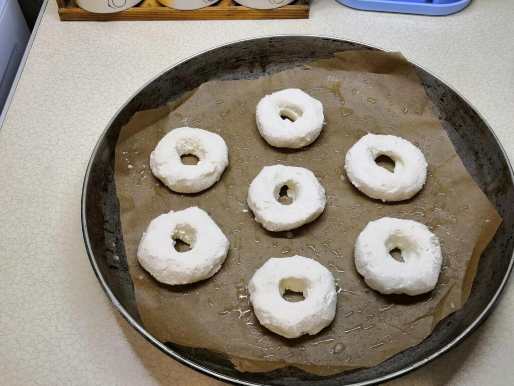 Творожные ПП колечки с шоколадом и орехами. Чудесная ПП выпечка из творога