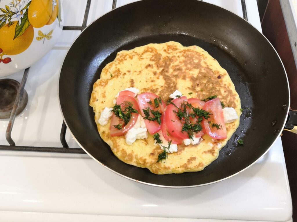 Кабачковый блин с начинкой. Низкокалорийный вкусный ужин